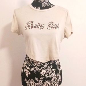 Cream and brown crop top🤎